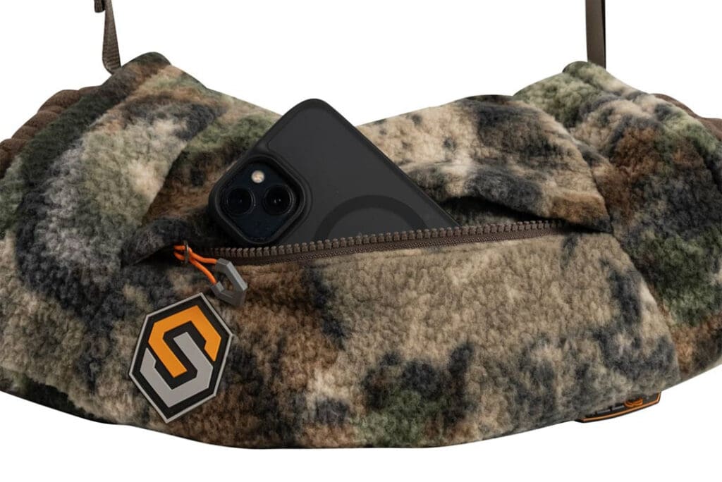 Zippered Front Pocket