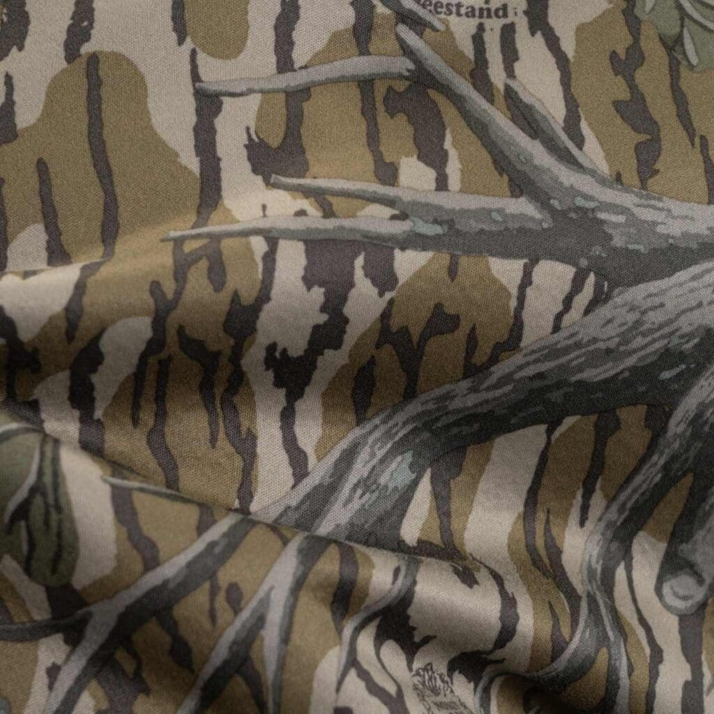 Deadly quiet micro tricot outer fabric.