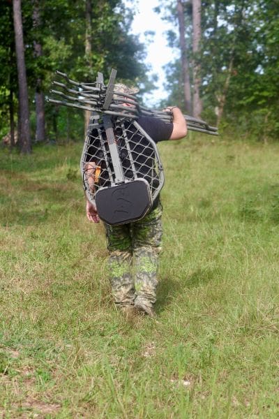 Hang Tight Or Saddle Up Choosing The Best Setup For Whitetail Hunting