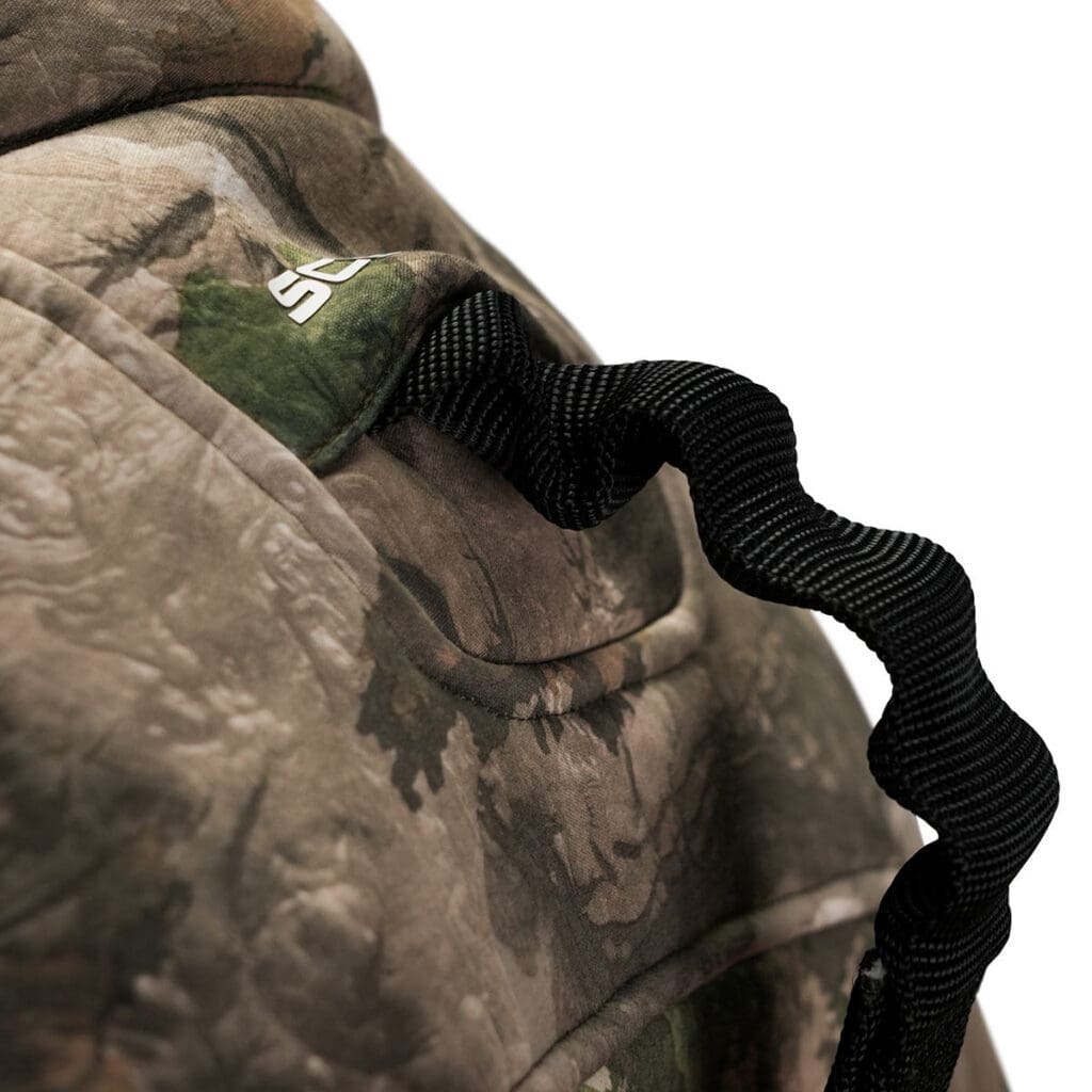 Safety harness access port